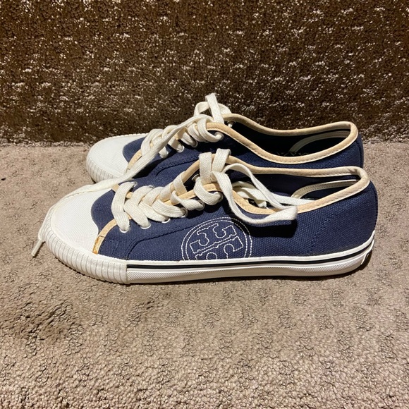tory burch canvas sneakers
